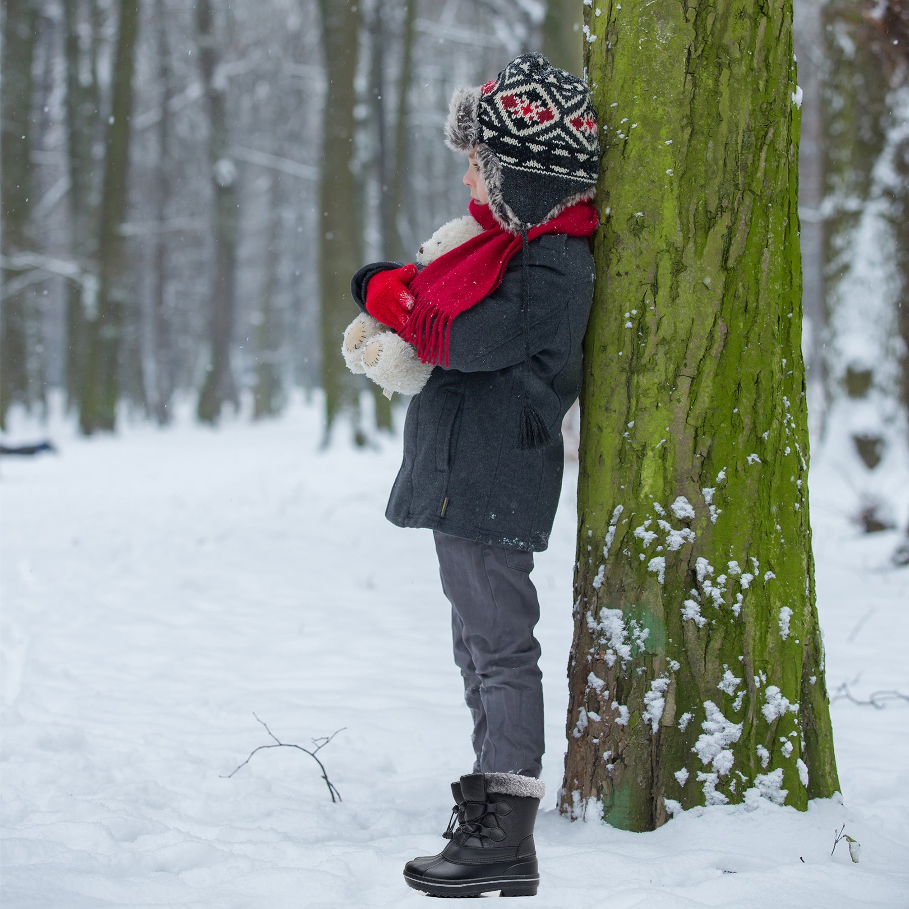 Apakowa Boys Girls Snow Boots Outdoor Slip Resistant Insulated Waterproof Winter Snow Boots (Toddler/Little Kid/Big Kid)-HDL578-Black