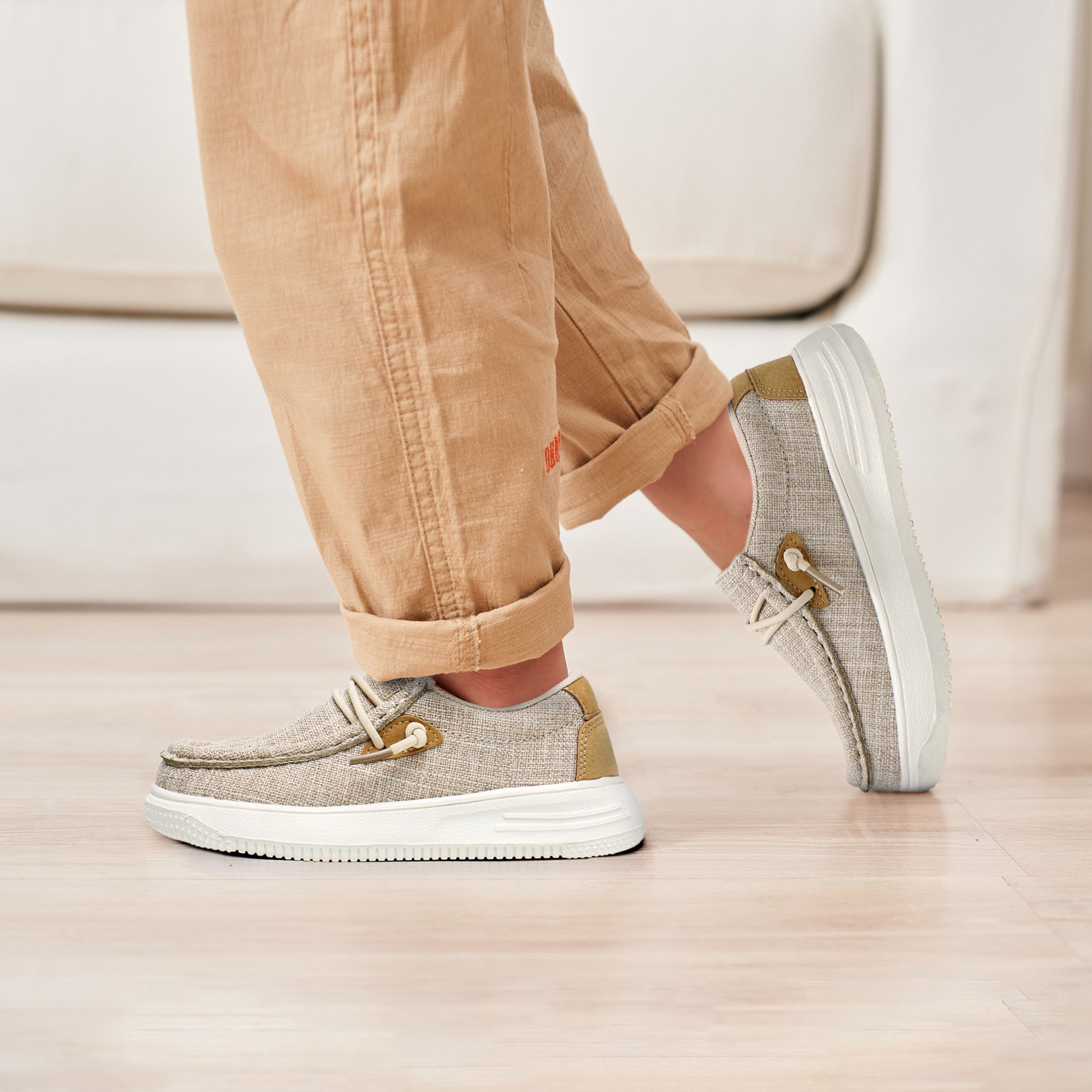 Apakowa Kids Boys Girls Loafers Slip-On Casual Walking Shoes-APA-XFQ325-Brown