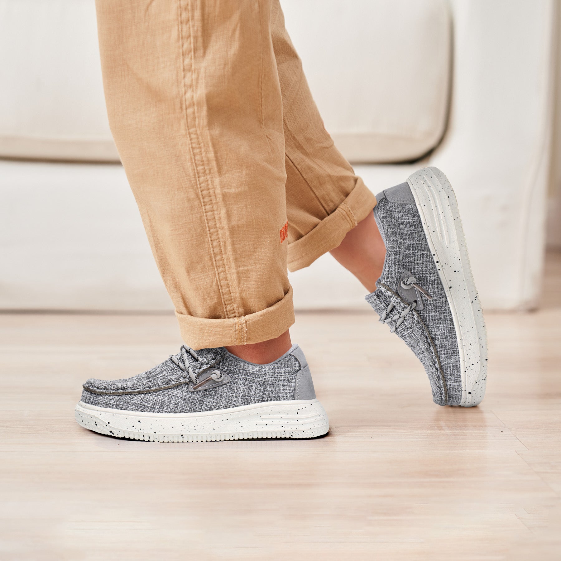 Apakowa Kids Boys Girls Loafers Slip-On Casual Walking Shoes-APA-XFQ325-Grey