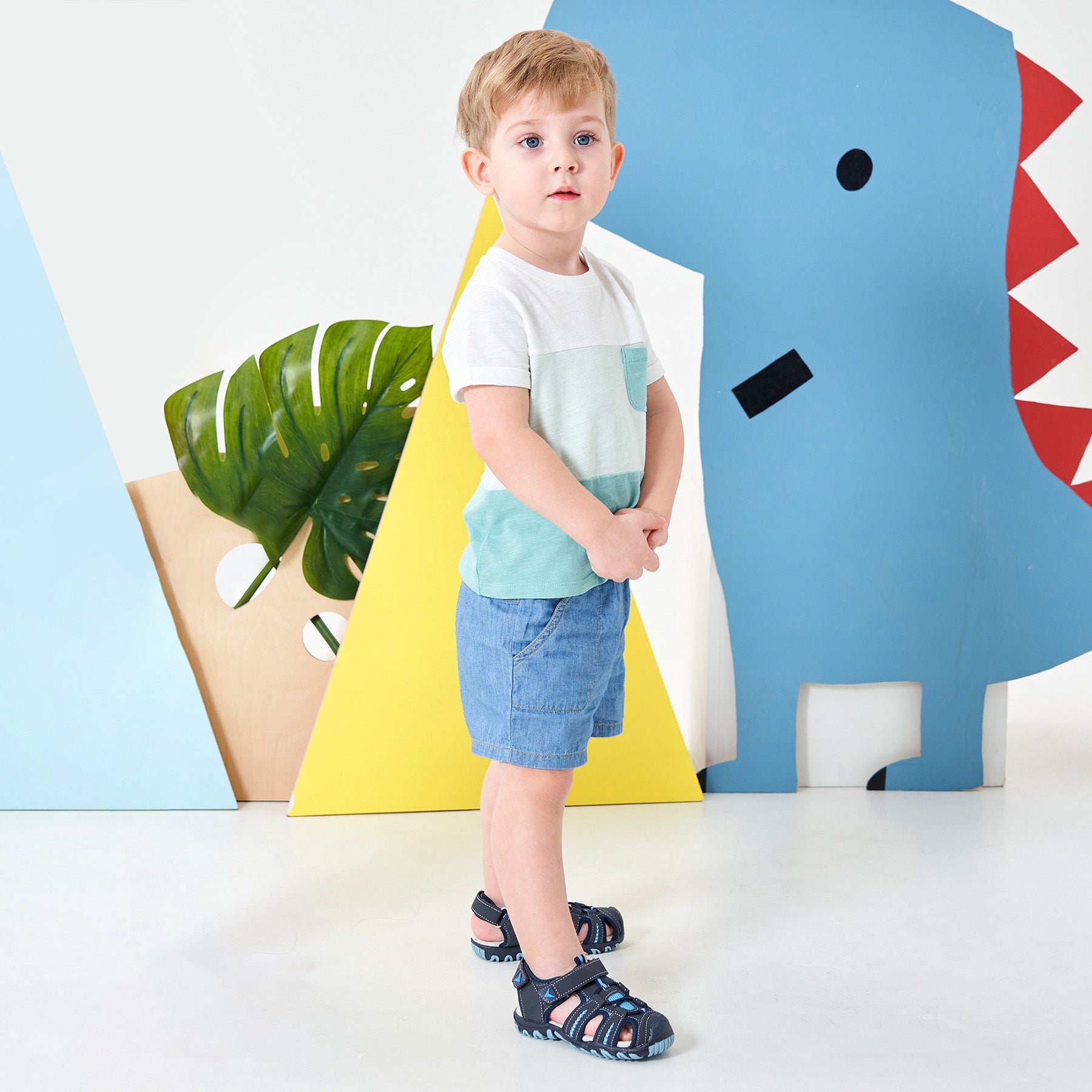 Apakowa Boys Sport Sandals with Arch Suppoer for Toddler Little Kid QDSFFAZ-Y605New-blue